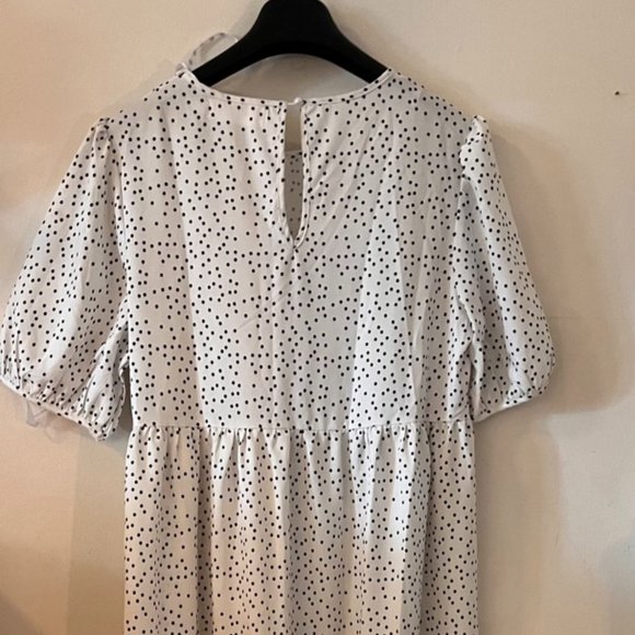 NWT Smock Dress from Misguided/ASOS - Picture 1 of 4
